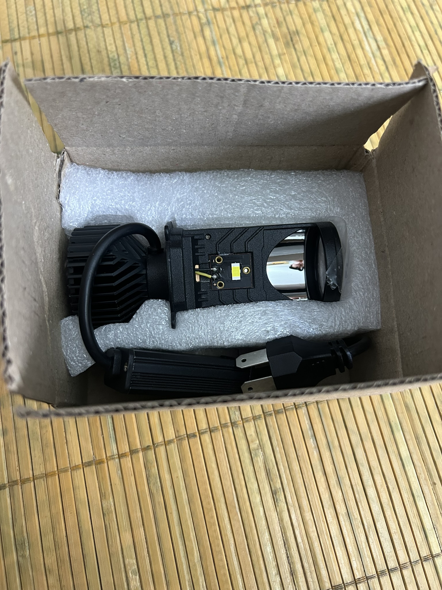 Đèn Pha Bi Cầu xe máy, ô tô Y6D 40W/12.24V/DC/H4 ( Miễn Ship + Bảo hành 6 tháng ) - Ảnh 8